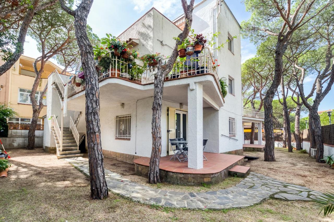 Hauzify I Apartament Edelweiss Platja d'Aro Exterior photo
